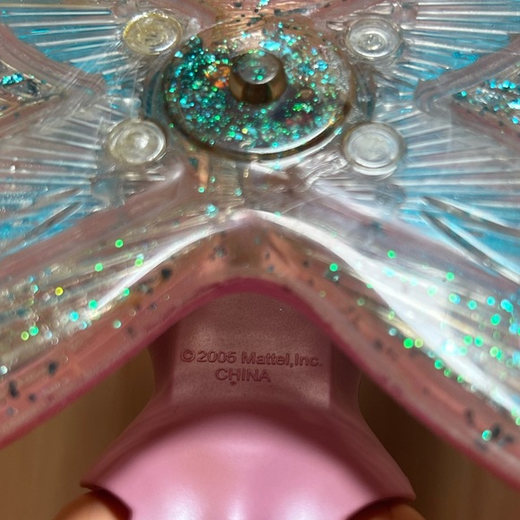 Barbie Fairytopia Mermaidia 2005 Glitter Swirl doll - Picture 6 of 8